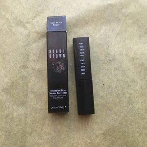 Bobbi Brown Makeup - NWT Bobbi Brown intensive skin serum corrector Bobbi Brown Makeup - NWT Bobbi Brown intensive skin serum corrector